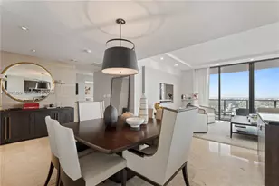 88 SW 7th St, Miami, FL 33130 - Photo 6