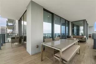 88 SW 7th St, Miami, FL 33130 - Photo 34
