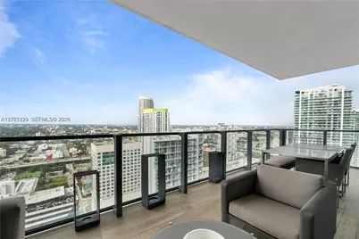 88 SW 7th St #3412, Miami, FL 33130 - Photo 2