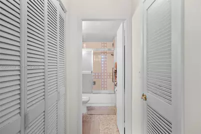 2500 Parkview Dr #1004, Hallandale Beach, FL 33009 - Photo 16