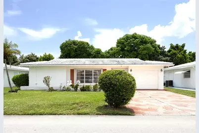 7102 NW 71st St, Tamarac, FL 33321 - Photo 2