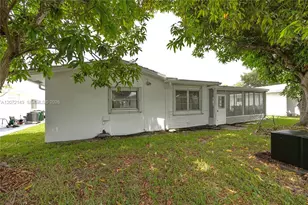 7102 NW 71st St, Tamarac, FL 33321 - Photo 24