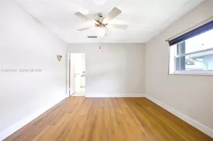 7102 NW 71st St, Tamarac, FL 33321 - Photo 10