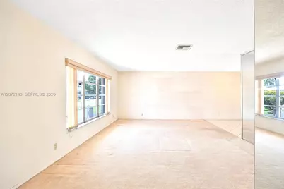 7102 NW 71st St, Tamarac, FL 33321 - Photo 4