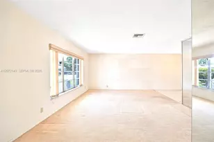 7102 NW 71st St, Tamarac, FL 33321 - Photo 4