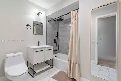 10650 NE 11th Ct, Miami Shores, FL 33138 - Photo 12