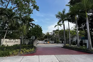 6900 N Kendall Dr, Pinecrest, FL 33156 - Photo 2