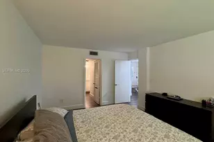 3390 Foxcroft Rd, Miramar, FL 33025 - Photo 14