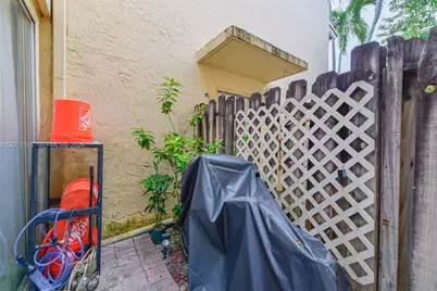 8923 NE 4th Ave Rd #8923, Miami Shores, FL 33138 - Photo 28