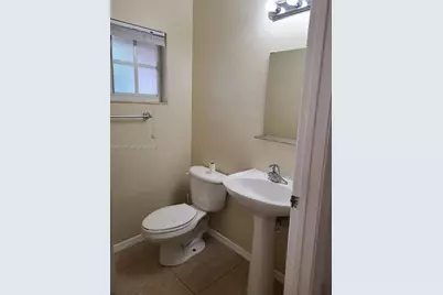 3071 Riverside Dr #11, Coral Springs, FL 33065 - Photo 6