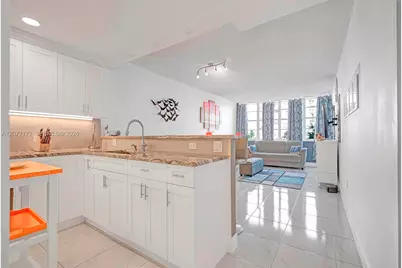1351 NE Miami Gardens Dr #424E, Miami, FL 33179 - Photo 2