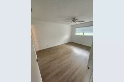302 Lake Evelyn Dr #302, West Palm Beach, FL 33411 - Photo 12