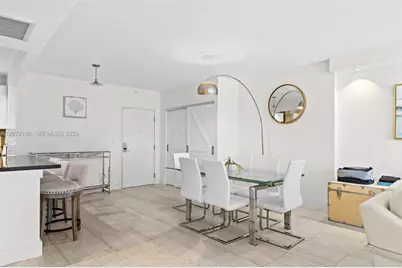 2301 Collins Ave #1007, Miami Beach, FL 33139 - Photo 4