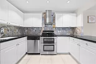 2301 Collins Ave, Miami Beach, FL 33139 - Photo 8