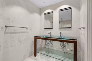 2301 Collins Ave, Miami Beach, FL 33139 - Photo 24