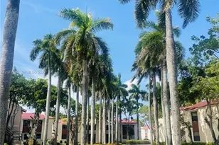 20005 NE 3rd Ct, Miami, FL 33179 - Photo 2