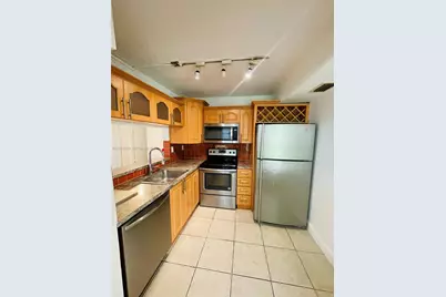 20005 NE 3rd Ct #5, Miami, FL 33179 - Photo 6