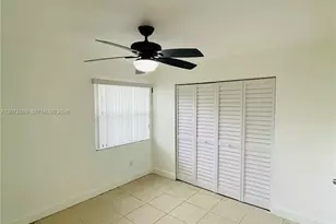 20005 NE 3rd Ct, Miami, FL 33179 - Photo 12