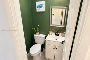 2304 Gayland Rd, Jacksonville, FL 32218 - Photo 20