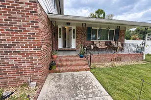2304 Gayland Rd, Jacksonville, FL 32218 - Photo 4