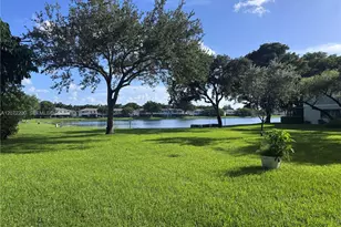 510 NW 103rd Terrace, Pembroke Pines, FL 33026 - Photo 30