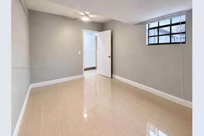 510 NW 103rd Ter, Pembroke Pines, FL 33026 - Photo 16