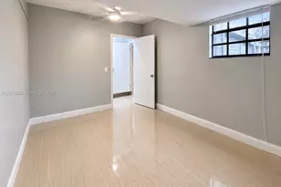 510 NW 103rd Terrace, Pembroke Pines, FL 33026 - Photo 16