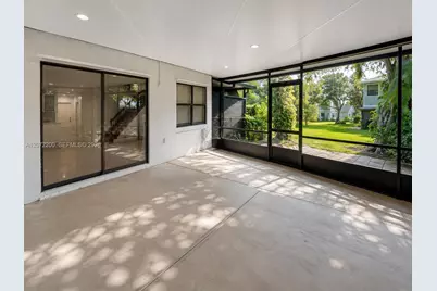 510 NW 103rd Ter, Pembroke Pines, FL 33026 - Photo 28