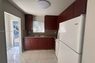 7280 NW 38th St, Hollywood, FL 33024 - Photo 2