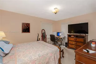 334 E 11th St, Hialeah, FL 33010 - Photo 10