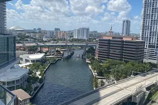 185 SW 7th St, Miami, FL 33130 - Photo 8