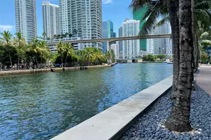 185 SW 7th St, Miami, FL 33130 - Photo 12