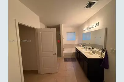 11855 SW 250th Ter, Homestead, FL 33032 - Photo 12