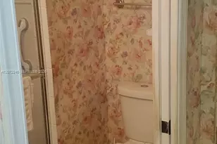 7775 Yardley Dr, Tamarac, FL 33321 - Photo 22