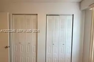 901 SW 128th Ave, Pembroke Pines, FL 33027 - Photo 16