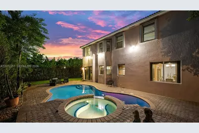 675 SW 159th Ln, Pembroke Pines, FL 33027 - Photo 10