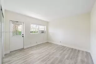 5420 NE 22nd Terrace, Fort Lauderdale, FL 33308 - Photo 8