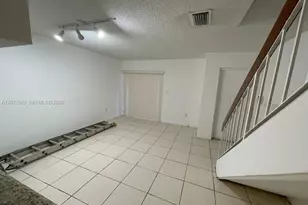 17515 NW 67th Ct, Hialeah, FL 33015 - Photo 10