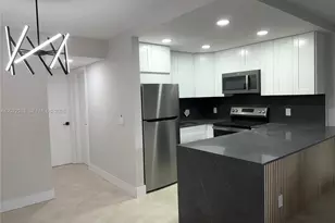 210 Tilford K, Deerfield Beach, FL 33442 - Photo 2