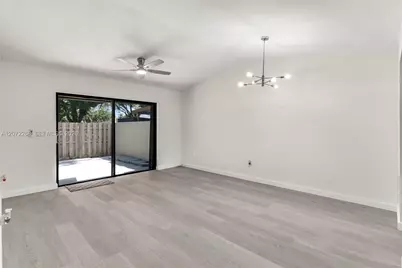13962 SW 52 Ln, Miami, FL 33175 - Photo 4