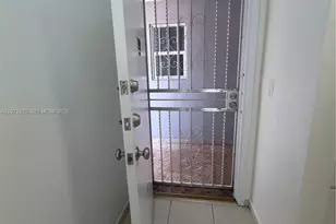1661 SW 3rd St, Miami, FL 33135 - Photo 6