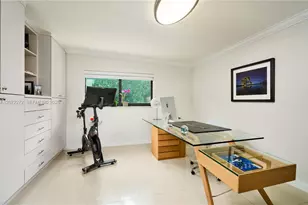 2155 NE 191st Dr, North Miami Beach, FL 33179 - Photo 38