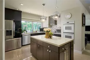 2155 NE 191st Dr, North Miami Beach, FL 33179 - Photo 14