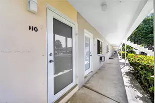 1001 Atlantic Shores Blvd, Hallandale Beach, FL 33009 - Photo 4