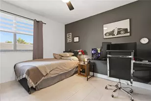 226 SW 180th Ave, Pembroke Pines, FL 33029 - Photo 32