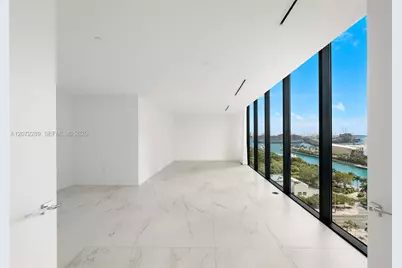 1000 Biscayne Blvd #Town House 1201, Miami, FL 33132 - Photo 24