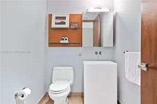 3737 Collins Ave, Miami Beach, FL 33140 - Photo 24