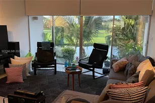 6821 Brookline Dr, Hialeah, FL 33015 - Photo 12
