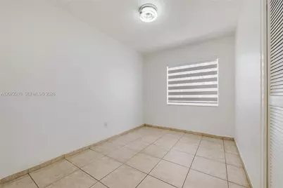 10240 SW 35th St, Miami, FL 33165 - Photo 8