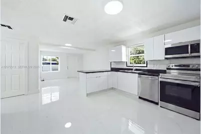 399 NW 98th St #399, Miami, FL 33150 - Photo 6